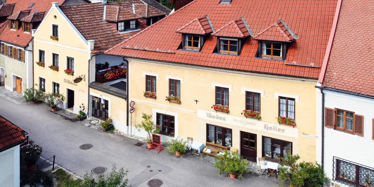 Pension Gaestehaus Heller Weissenkirchen in der Wachau Exterior photo